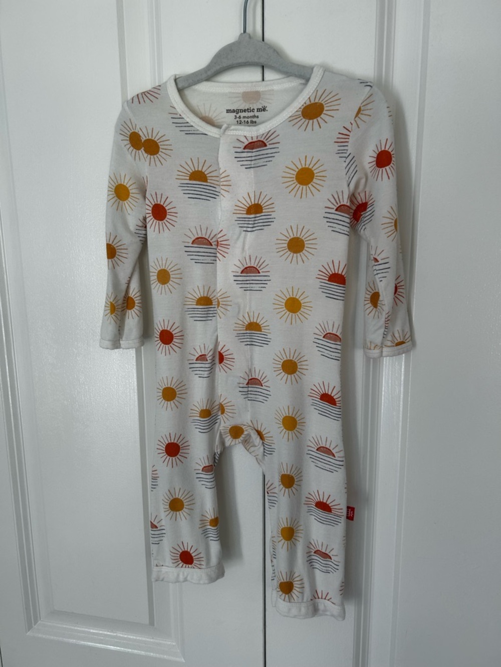 Magnetic Me magnetic footless sleeper 3-6 months cream with sun print modal